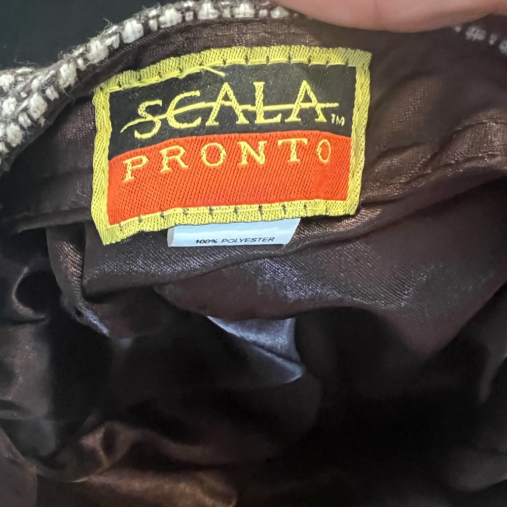 Brown Winter Crap; Great Condition - image 6